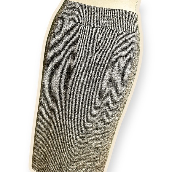 Talbots Vintage Black & White Tweed Italian Wool-Blend Side Button Midi Skirt 4 - Picture 16 of 16
